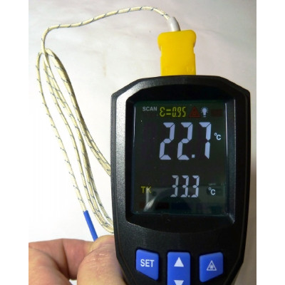 Пирометр FLUS IR-836 (-50...+1550 ºC, DS - 30:1, EMS: 0,1-1) с термопарой К-типа (-50℃ до +1370℃)
