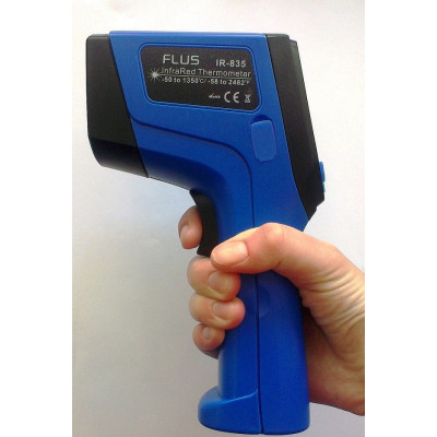 Пірометр FLUS IR-835 (-50...+1350 ºC, DS - 30:1, EMS: 0,1-1) з термопарою К-типу (-50℃ до +1370℃)