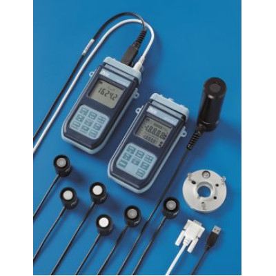 Профессиональный люксметр testo 545 (с выносным зондом на витом кабеле)